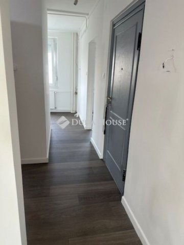 Eladó panellakás, Budapesten, XV. kerületben 82 M Ft, 3+1 szobás