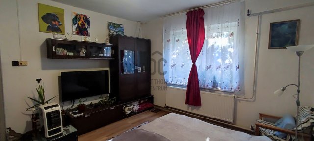 Eladó családi ház, Tiszaszőlősön 27 M Ft, 3 szobás