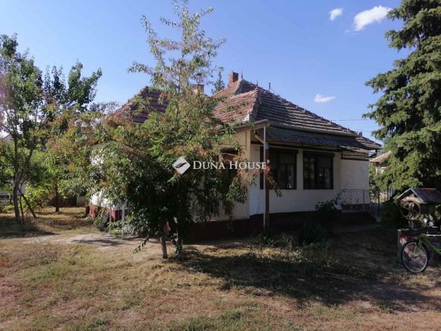 Eladó családi ház, Tápiószecsőn, Bem utcában 42.9 M Ft
