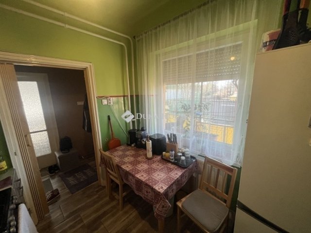 Eladó családi ház, Monoron 71.9 M Ft, 4 szobás