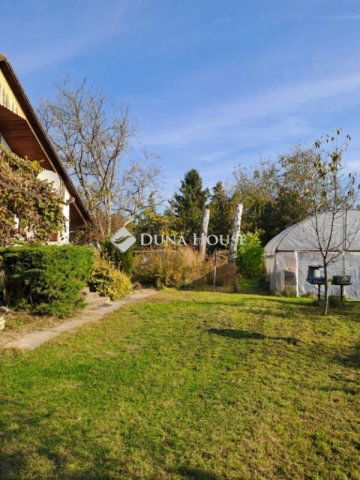 Eladó családi ház, Cegléden 42 M Ft, 3 szobás