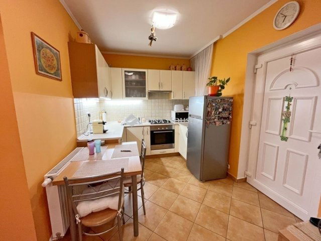 Eladó téglalakás, Szombathelyen 52 M Ft, 3 szobás