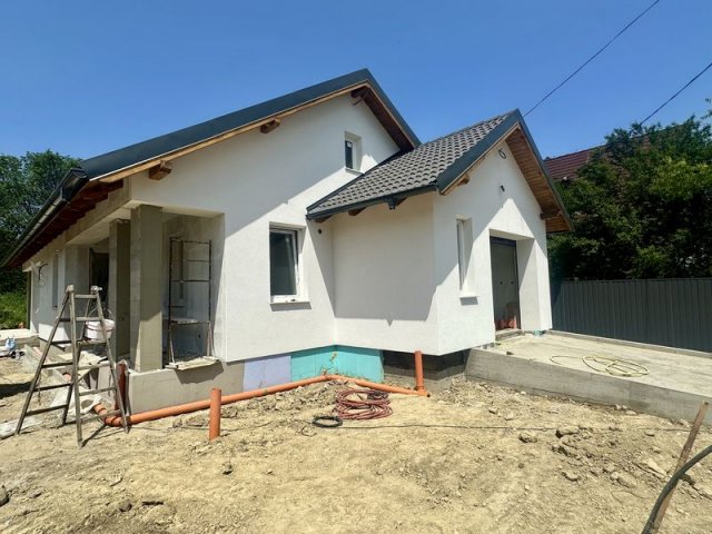 Eladó családi ház, Érden 164.9 M Ft, 4 szobás