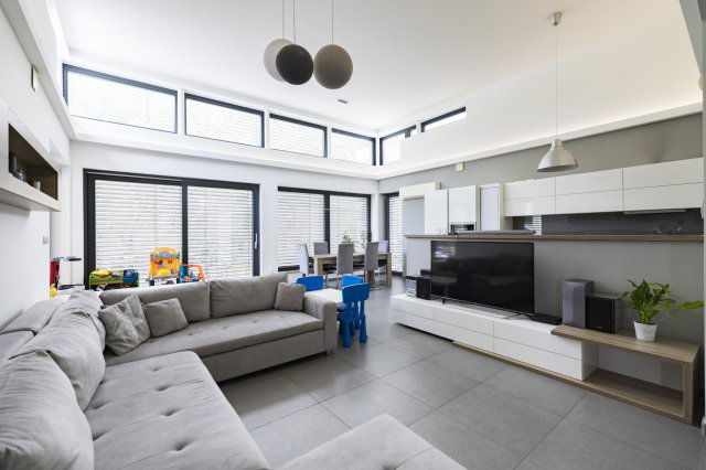 Eladó családi ház, Szombathelyen 175 M Ft, 4 szobás