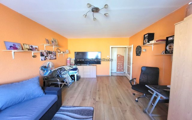 Eladó panellakás, Budapesten, XV. kerületben, Nyírpalota úton