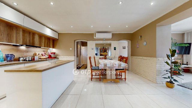 Eladó családi ház, Kótajon 54.9 M Ft, 3 szobás