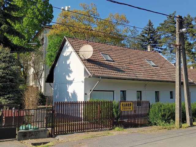 Eladó családi ház, Tokajban 57.5 M Ft, 5 szobás