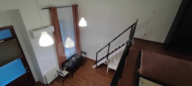 Kiadó téglalakás, albérlet, VI. kerületben, Andrássy úton