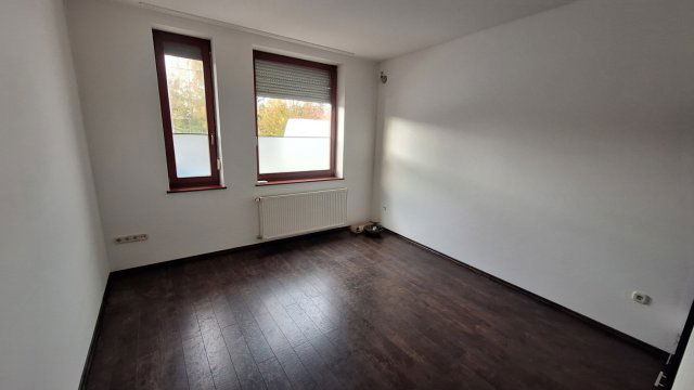 Eladó téglalakás, Gödöllőn 71.9 M Ft, 3 szobás