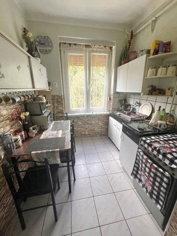 Eladó téglalakás, Budapesten, XIII. kerületben, Násznagy utcában