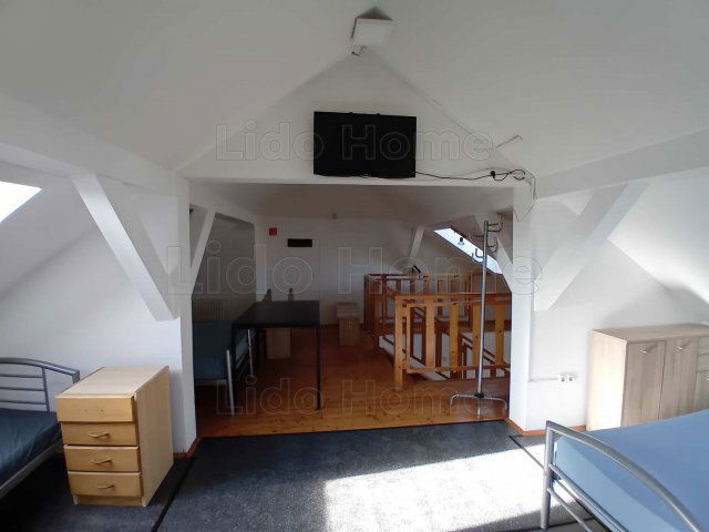 Eladó hotel, Győrött 71 M Ft, 10 szobás / költözzbe.hu