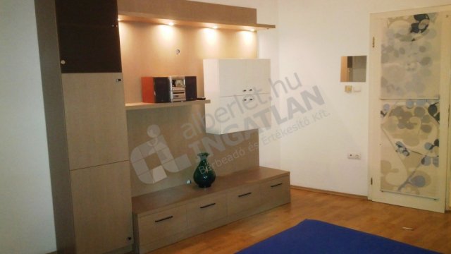 Kiadó téglalakás, albérlet, V. kerületben, Képíró utcában