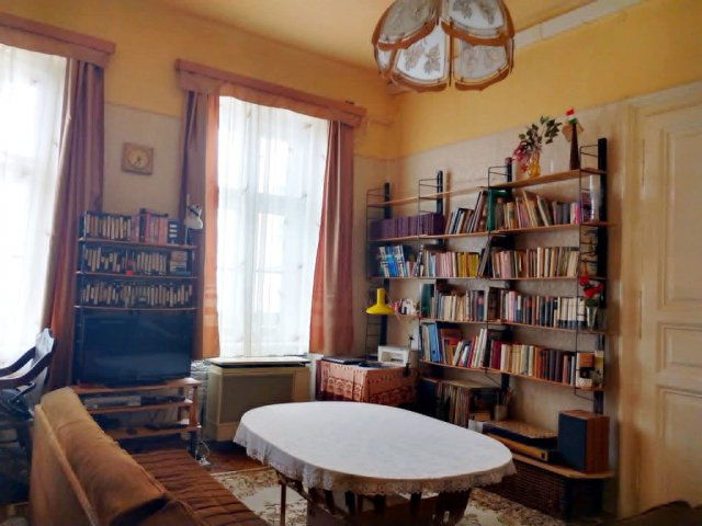 Eladó téglalakás, Budapesten, VII. kerületben, Rákóczi úton