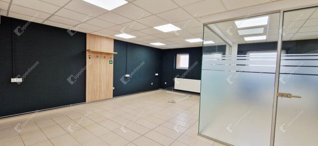 Kiadó iroda, Miskolcon 450 E Ft / hó, 4 szobás