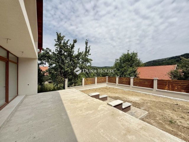 Eladó családi ház, Orfűn 115 M Ft, 4 szobás