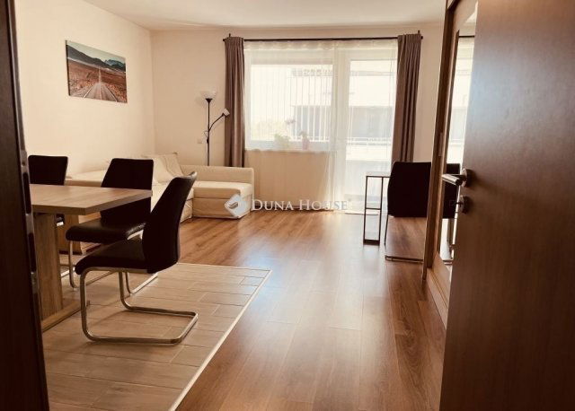 Eladó téglalakás, Budapesten, VIII. kerületben 76.5 M Ft