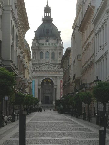 Eladó téglalakás, Budapesten, V. kerületben 135.8 M Ft, 3 szobás