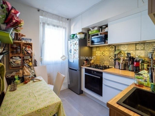 Eladó panellakás, Pécsett 43.9 M Ft, 2 szobás