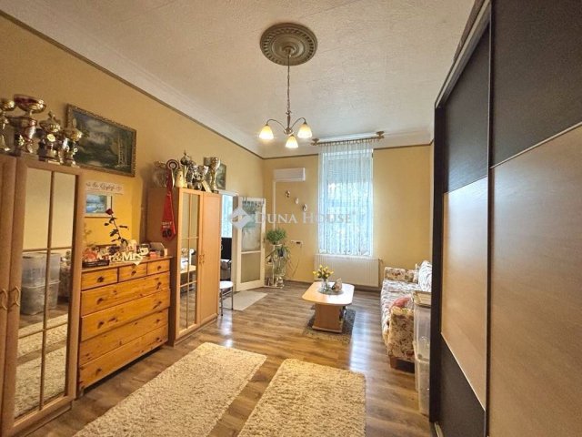 Eladó téglalakás, Mosonmagyaróváron 41.9 M Ft, 2 szobás