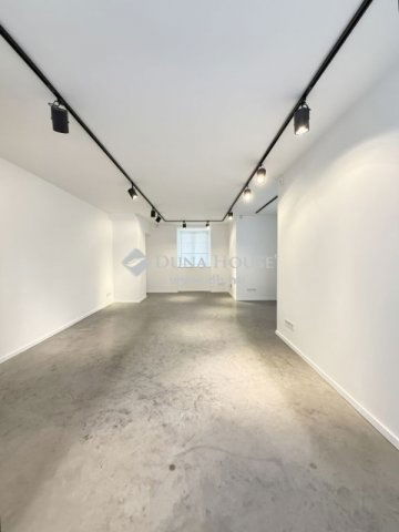 Eladó üzlethelyiség, Budapesten, VI. kerületben 80 M Ft