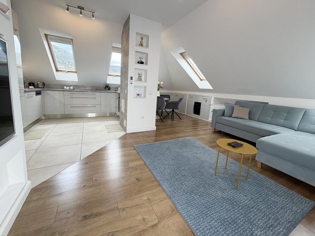 Eladó téglalakás, Budaörsön 114.9 M Ft, 2+2 szobás