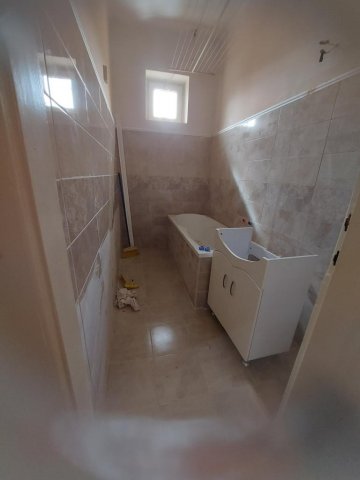 Eladó téglalakás, Győrött 59 M Ft, 2 szobás