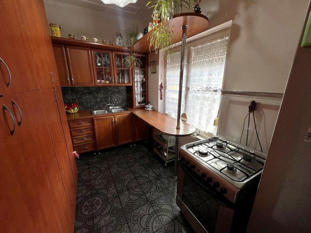 Eladó családi ház, Gödöllőn 89.9 M Ft, 6 szobás