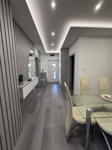 Kiadó családi ház, albérlet, Debrecenben 600 E Ft / hó
