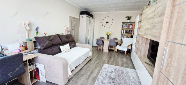 Eladó téglalakás, Miskolcon 29.9 M Ft, 1+2 szobás