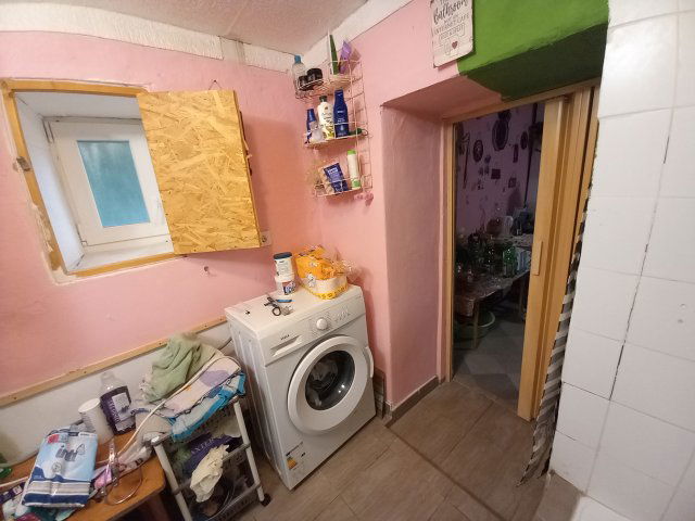 Eladó családi ház, Csomában 11.5 M Ft, 2 szobás