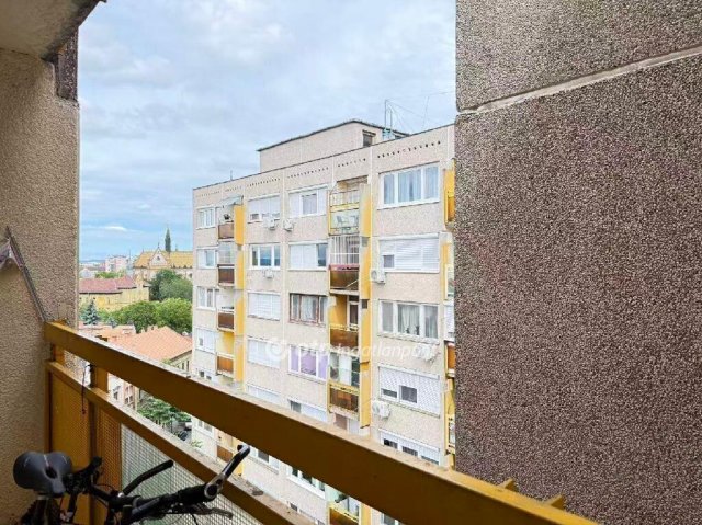 Eladó panellakás, Budapesten, X. kerületben 58.9 M Ft, 2 szobás