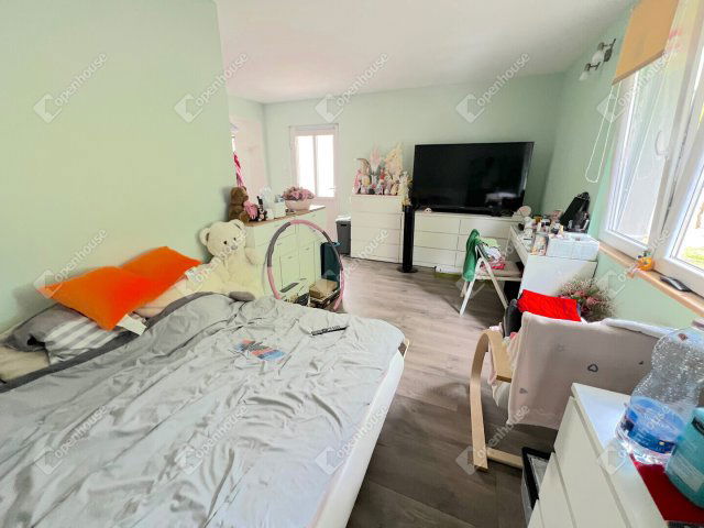 Eladó családi ház, Pilisen 49.5 M Ft, 4 szobás