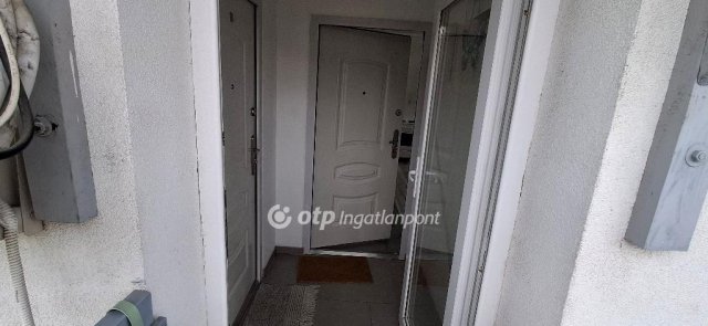 Kiadó téglalakás, albérlet, Nagytarcsán 138 E Ft / hó