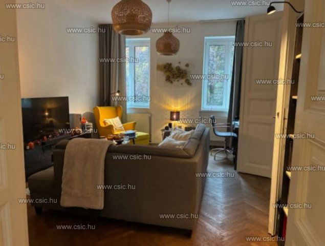 Eladó téglalakás, Budapesten, I. kerületben, Váralja utcában