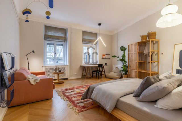 Eladó téglalakás, Budapesten, I. kerületben 80 M Ft, 1 szobás