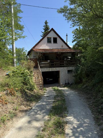 Eladó családi ház, Sóskúton 58 M Ft, 2 szobás