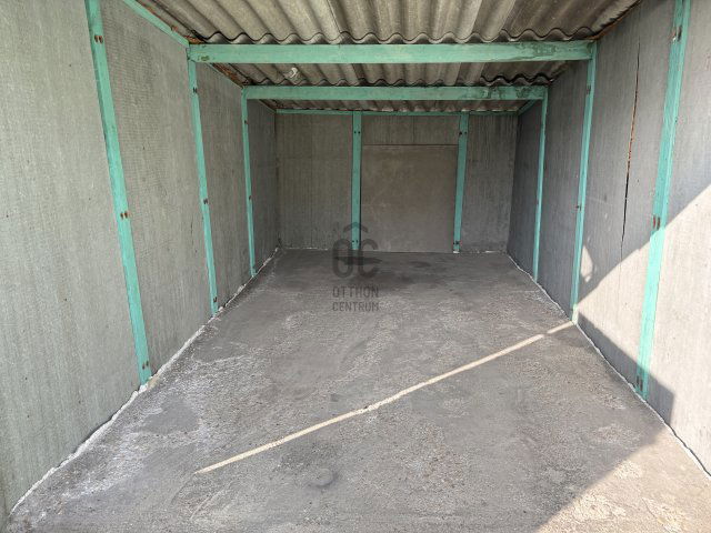 Eladó garázs, Pápán 4.8 M Ft / költözzbe.hu