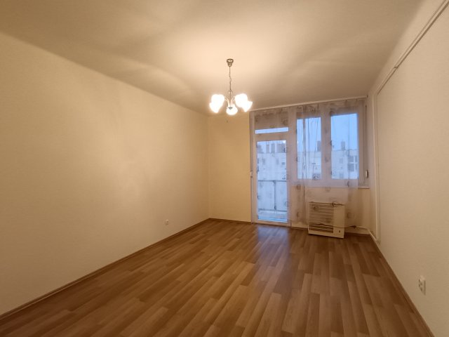 Eladó téglalakás, Gyöngyösön 37.9 M Ft, 2 szobás