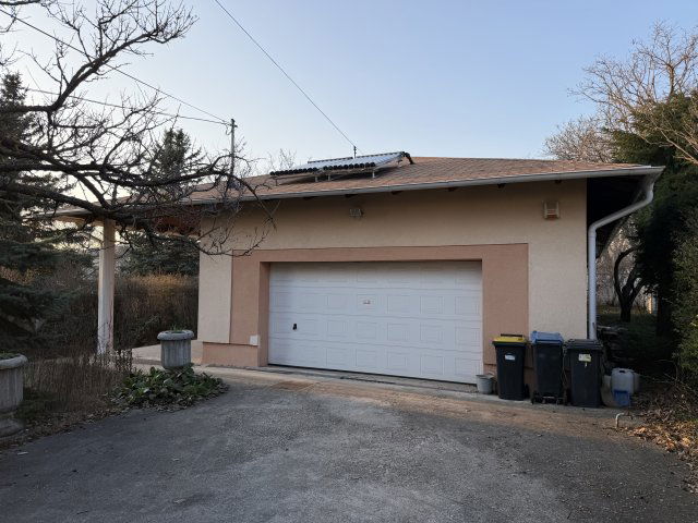 Eladó családi ház, Érden 129.9 M Ft, 3 szobás