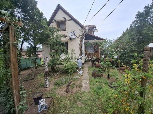 Eladó családi ház, Sülysápon 33 M Ft, 3 szobás