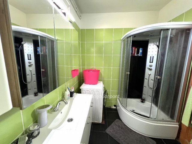 Eladó családi ház, Ráckeresztúron 94.99 M Ft, 4 szobás