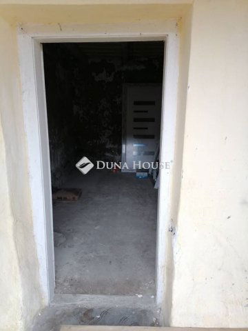 Eladó családi ház, Gégényen 5.5 M Ft, 3 szobás