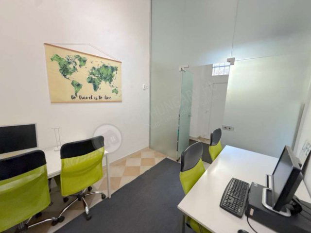 Kiadó iroda, Budapesten, VIII. kerületben, Bródy Sándor utcában