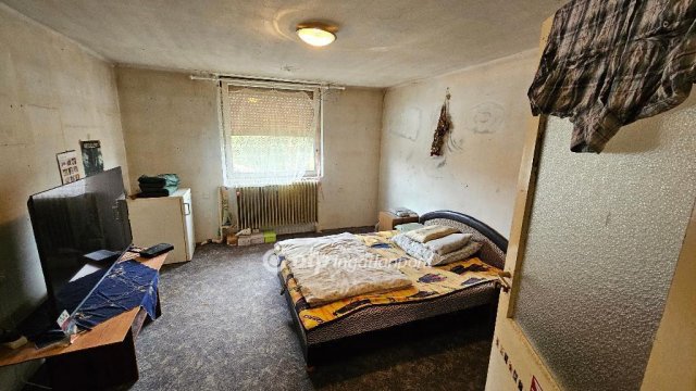 Eladó családi ház, Bélapátfalván 33 M Ft, 5 szobás