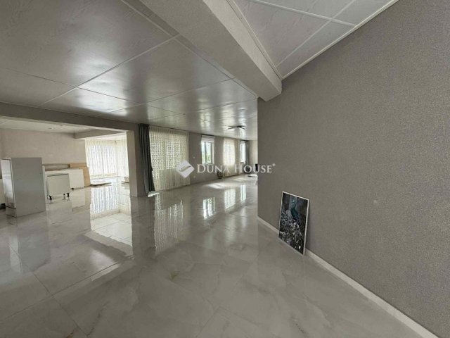 Eladó családi ház, Tiszaroffon 86 M Ft, 3 szobás