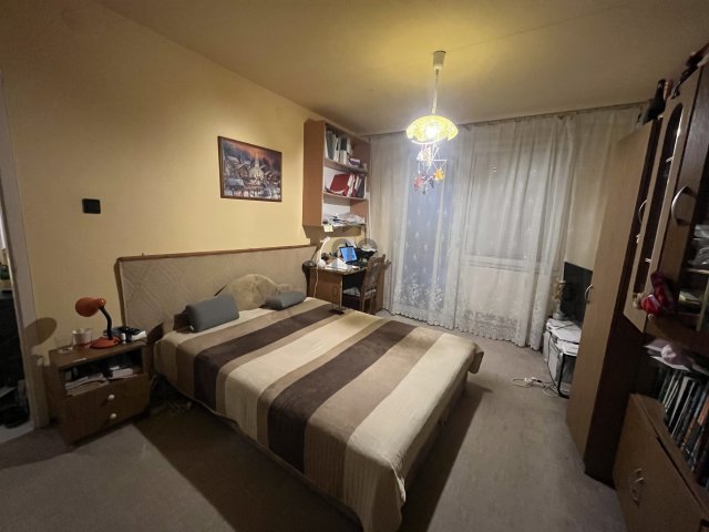 Eladó panellakás, Debrecenben 54.9 M Ft, 2 szobás