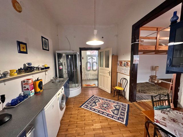 Eladó családi ház, Budapesten, XV. kerületben 34.768 M Ft