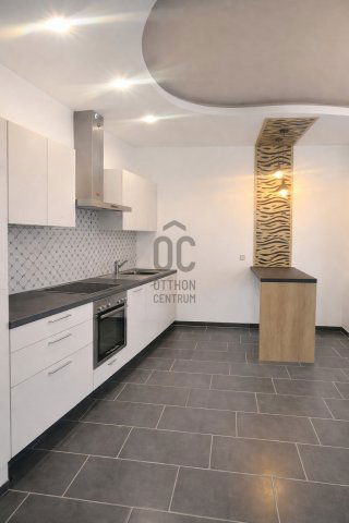 Eladó téglalakás, Zalaegerszegen 59.9 M Ft, 4 szobás