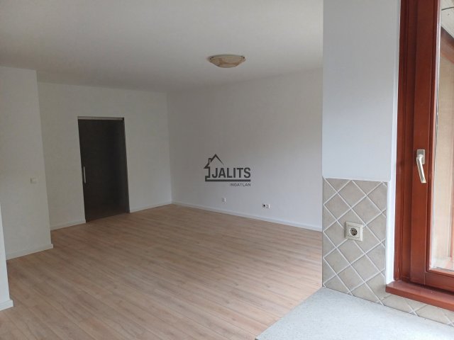 Kiadó téglalakás, albérlet, XIII. kerületben, Kárpát utcában