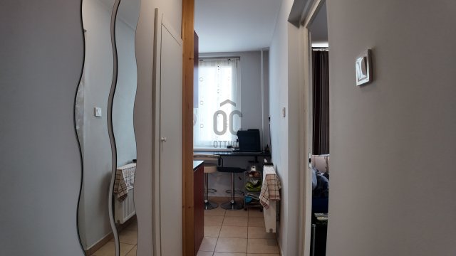 Eladó panellakás, Tatabányán 43.9 M Ft, 3 szobás